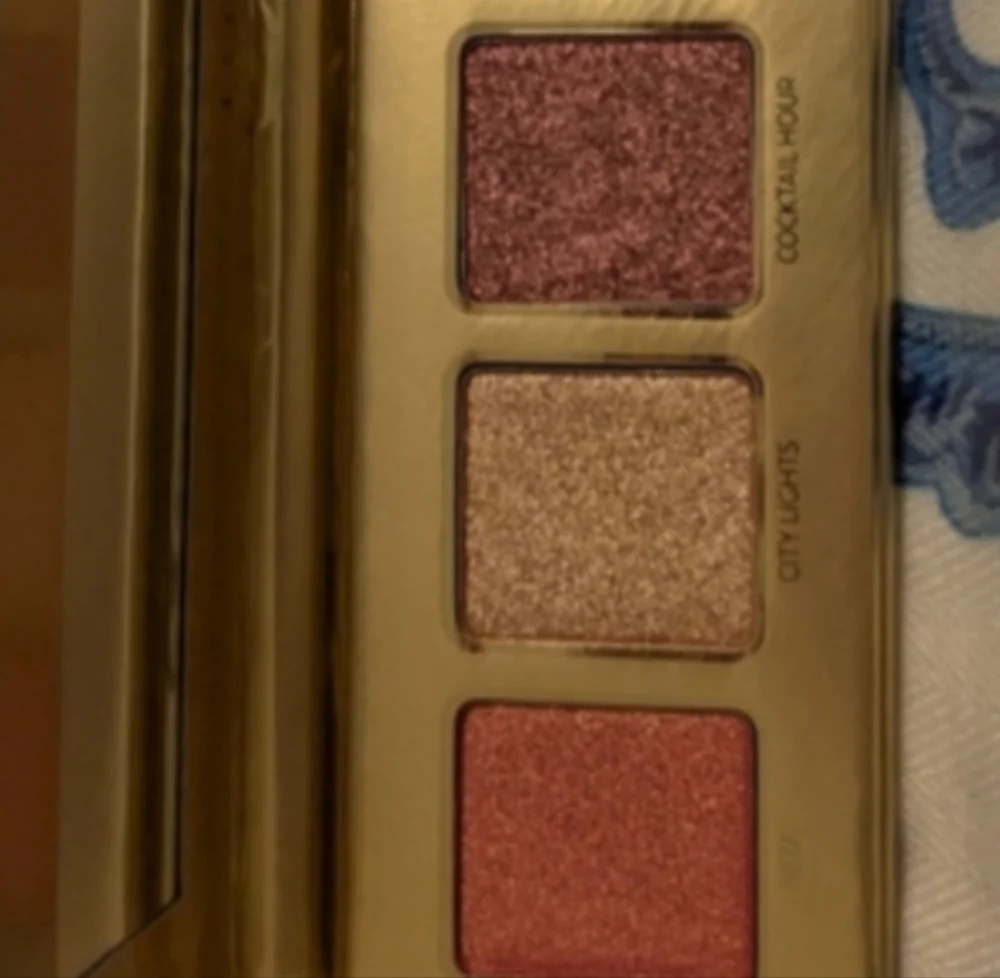 🆕 Eye Shadow Palette Eloise Sahara Nights shadow Palette - New In Box